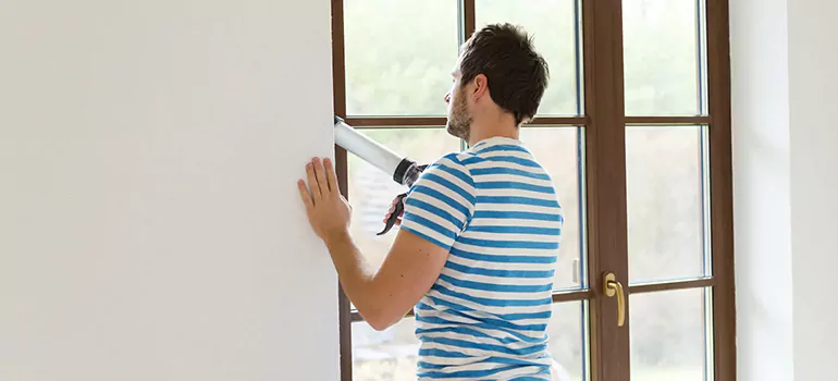 Outdoor Waterproof Caulk in Nutana Suburban Centre, Saskatchewan