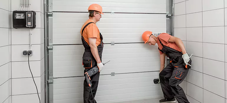 Garage Door Repair Company in Grosvenor Park, SK